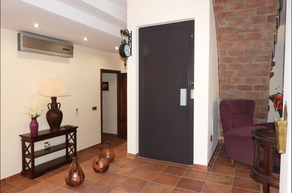 Huis in Puerto de la Duquesa