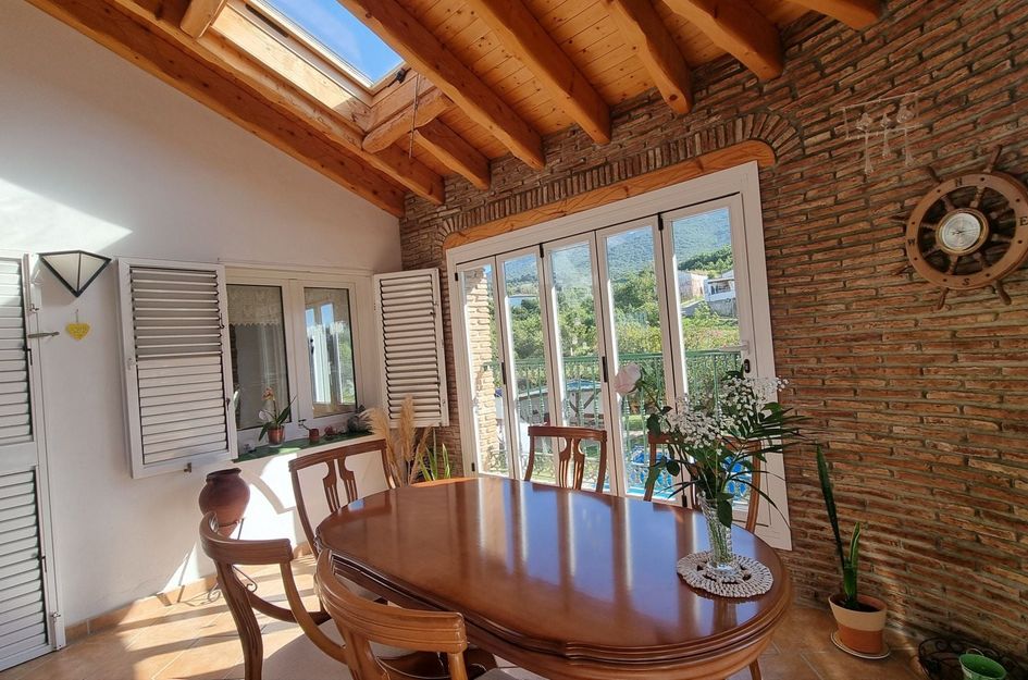 Huis in Alhaurín el Grande