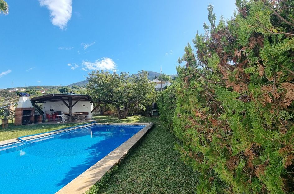 Huis in Alhaurín el Grande