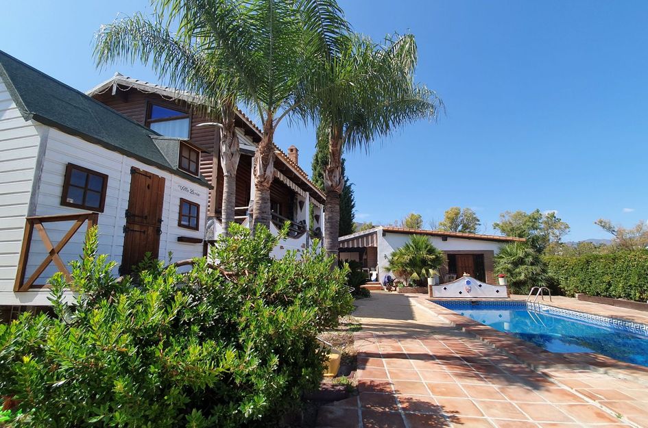 Huis in Alhaurín el Grande