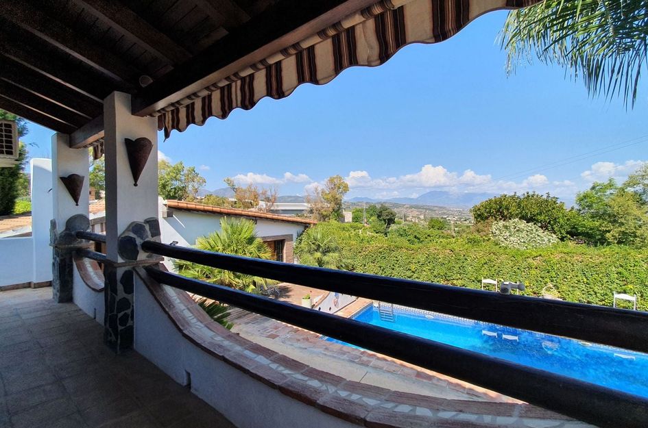 Huis in Alhaurín el Grande