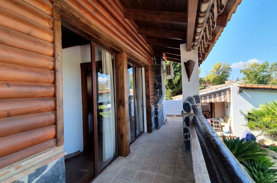 Huis in Alhaurín el Grande