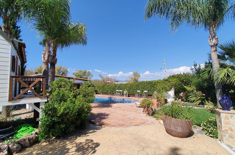 Huis in Alhaurín el Grande