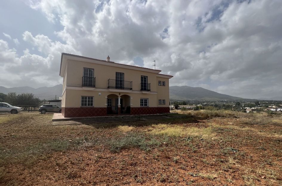 Huis in Alhaurín de la Torre
