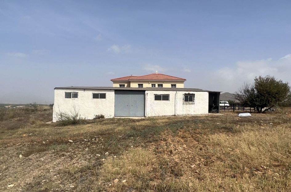 Huis in Alhaurín de la Torre