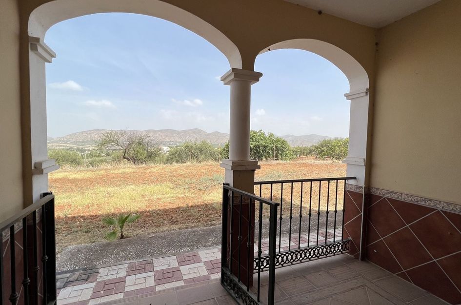 Huis in Alhaurín de la Torre