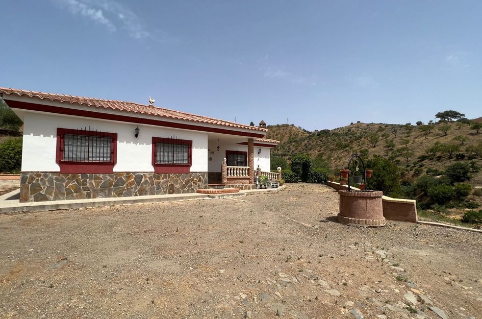 Huis in Almogía