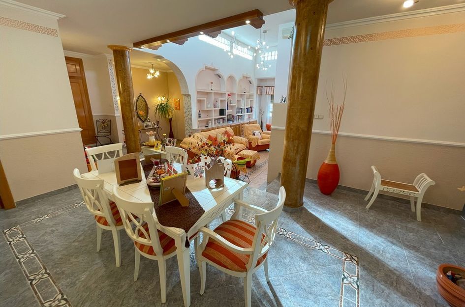 Halfvrijstaand in La Unión