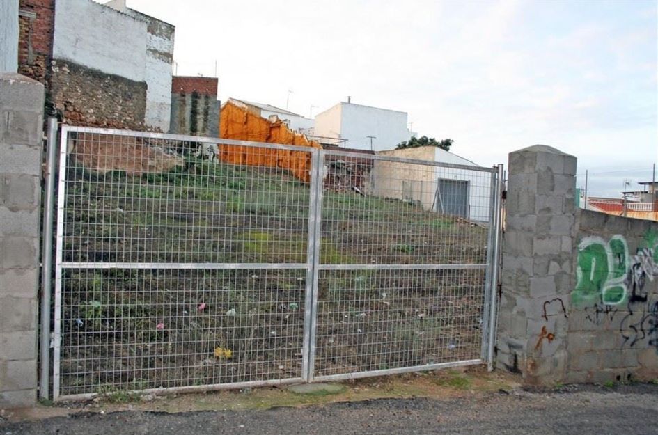 Perceel in Alhaurín el Grande