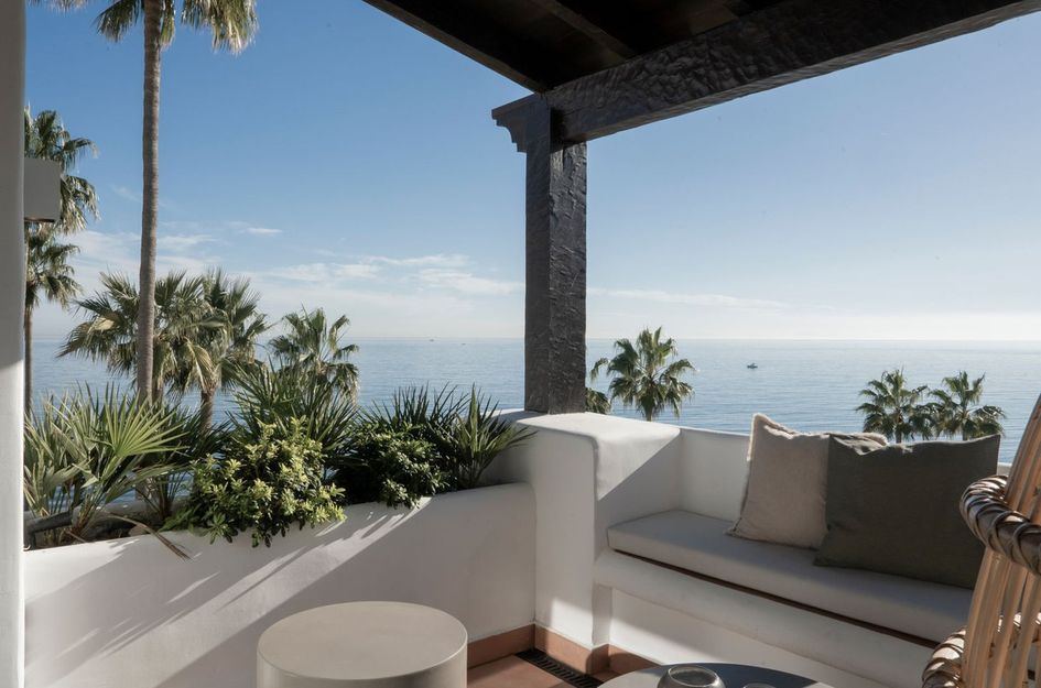 Penthouse in Urbanización Puerto de Estepona
