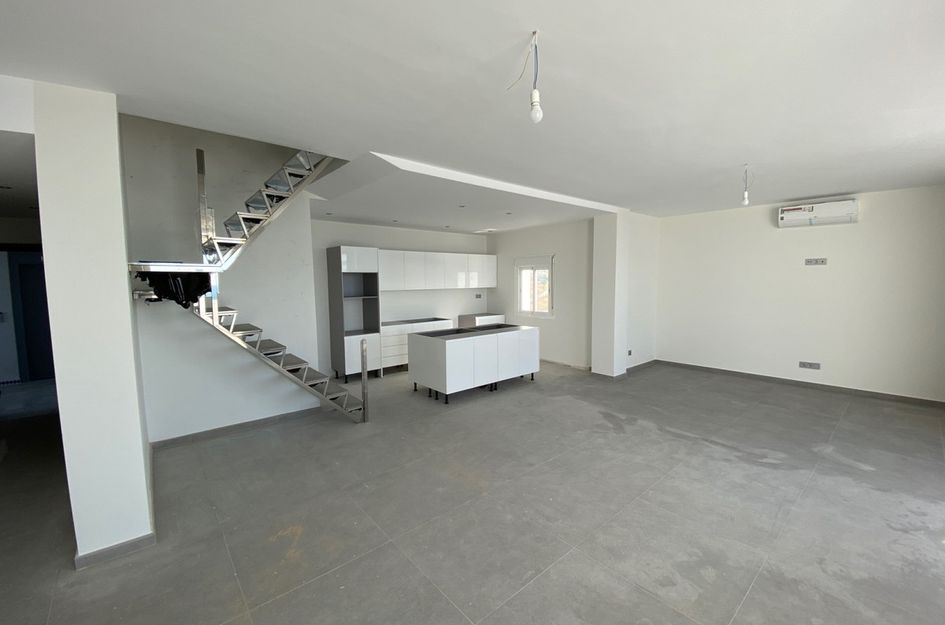 Penthouse in Urbanización Puerto de Estepona