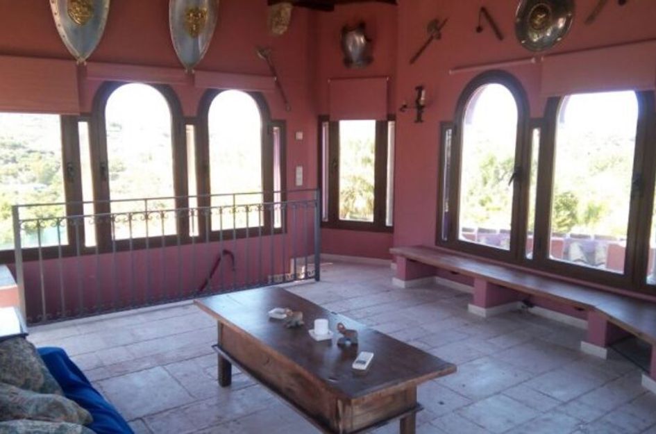 Huis in Alhaurín el Grande