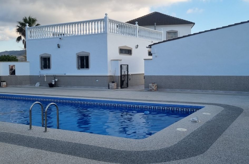 Villa in Hondón de los Frailes