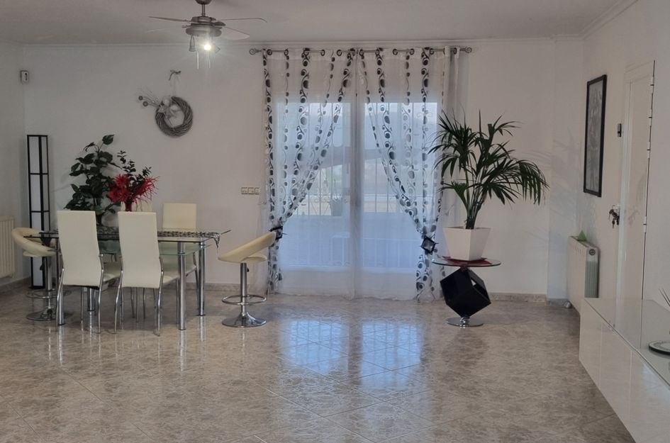 Villa in Hondón de los Frailes