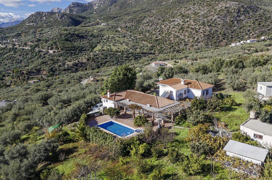 Villa in Periana