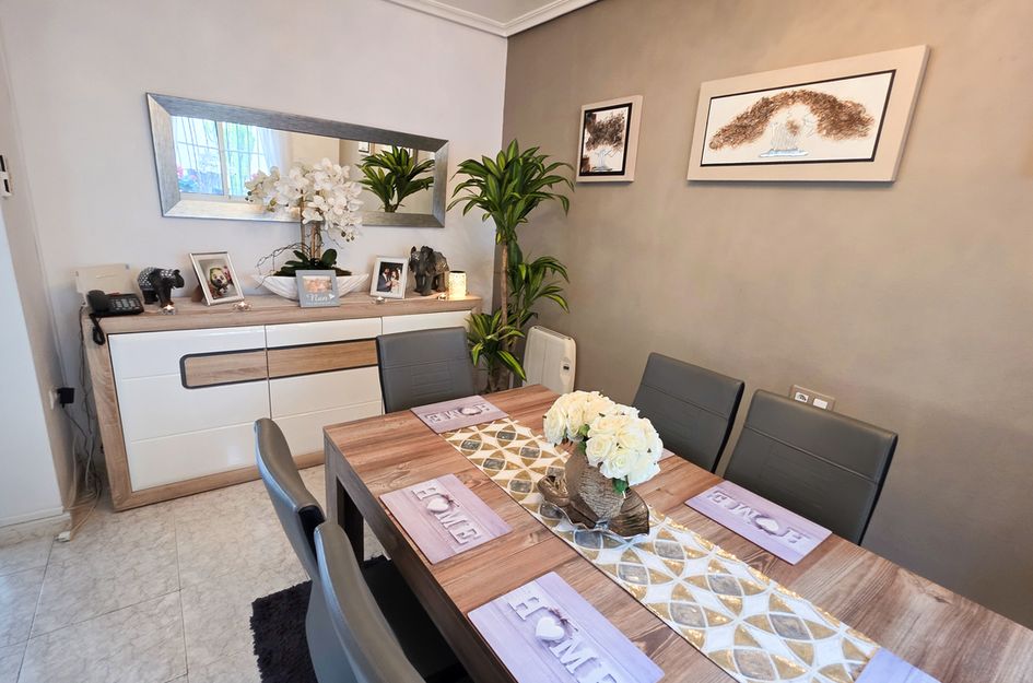 Villa in Res. Las Filipinas