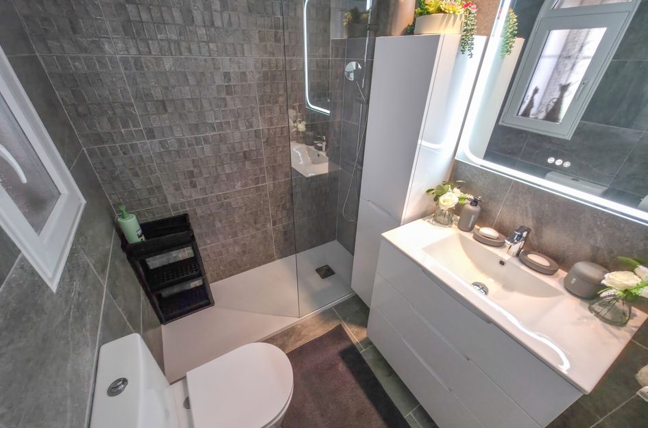 Villa in Res. Las Filipinas