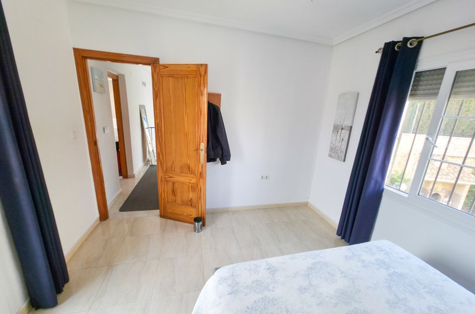 Villa in Res. Las Filipinas