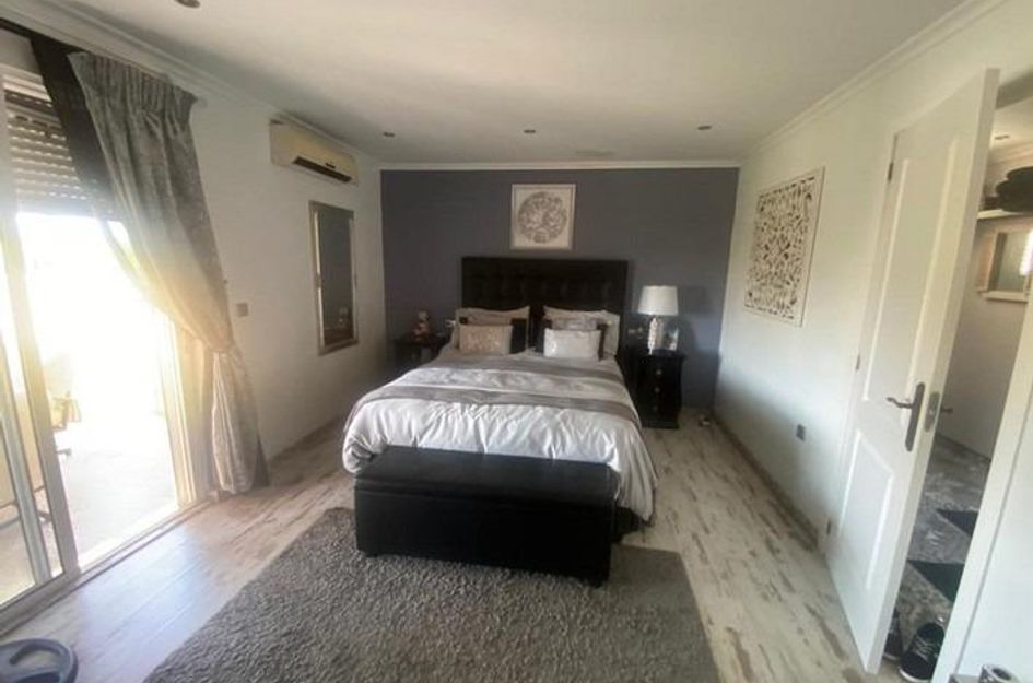 Villa in Mos del Bou