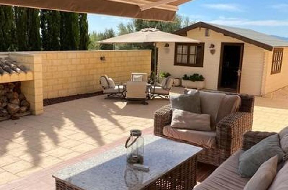 Villa in Mos del Bou