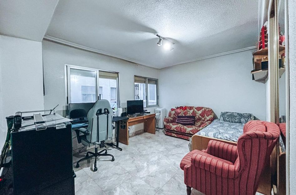 Appartement in Polígon Industrial Pla de la Vallonga