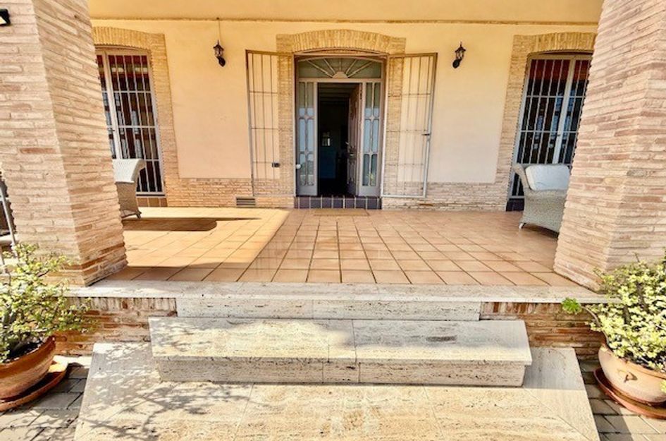 Villa in Jerónimo y Avileses