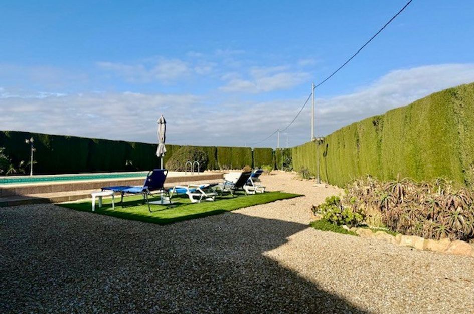 Villa in Jerónimo y Avileses