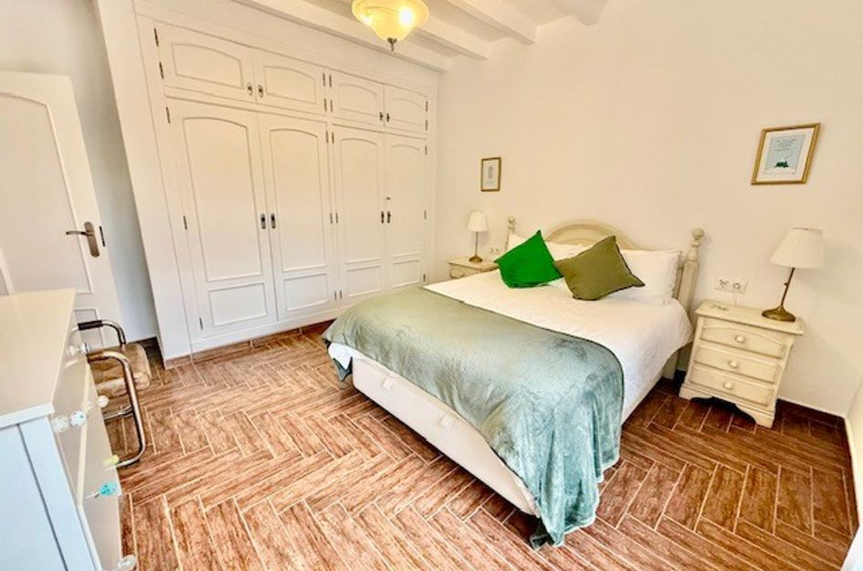 Villa in Jerónimo y Avileses