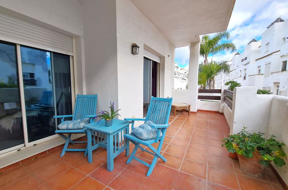 Appartement in Urbanización Puerto de Estepona