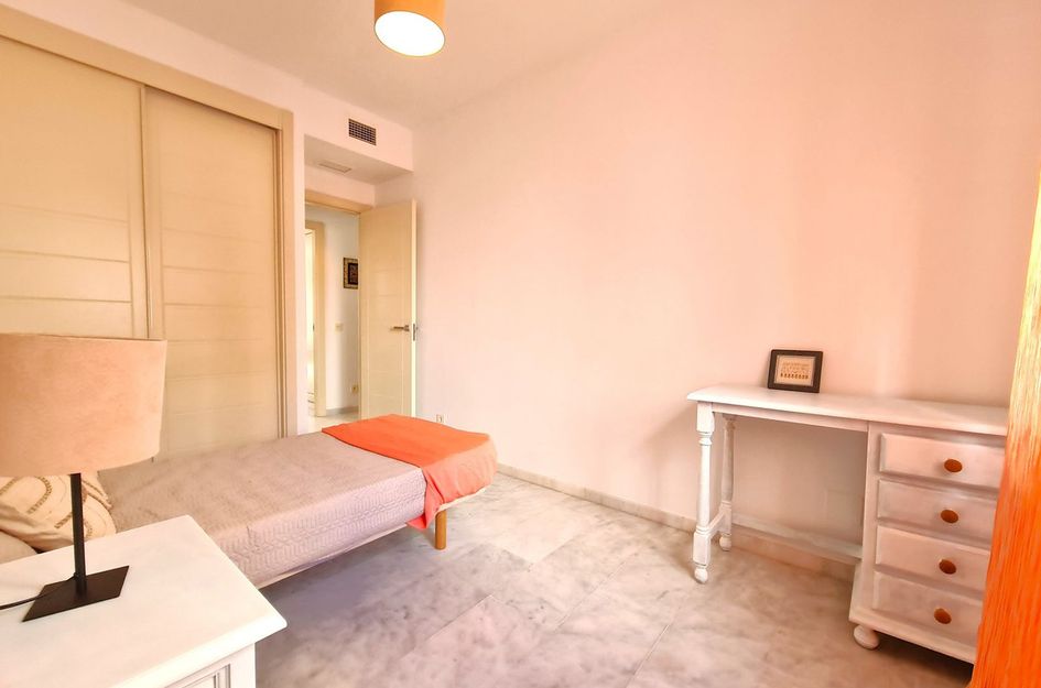 Appartement in Urbanización Puerto de Estepona