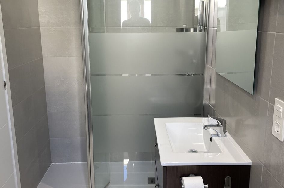 Halfvrijstaand in Res. Las Filipinas