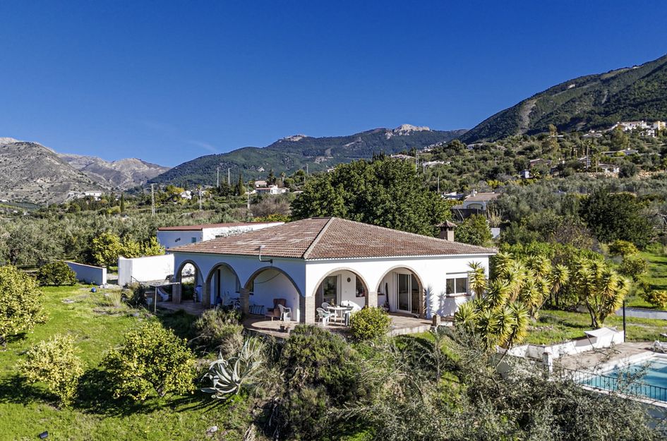 Villa in Alcaucín