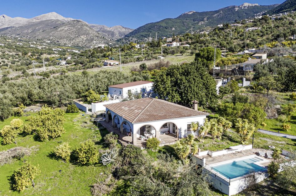 Villa in Alcaucín