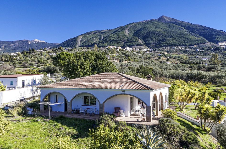 Villa in Alcaucín