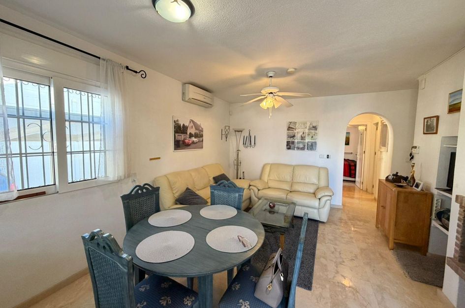 Halfvrijstaand in La Florida