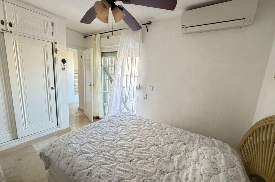 Halfvrijstaand in La Florida