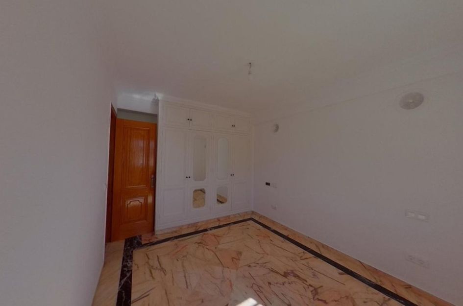 Appartement in Urbanización Puerto de Estepona