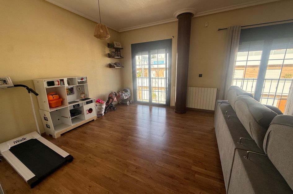 Huis in Jerónimo y Avileses