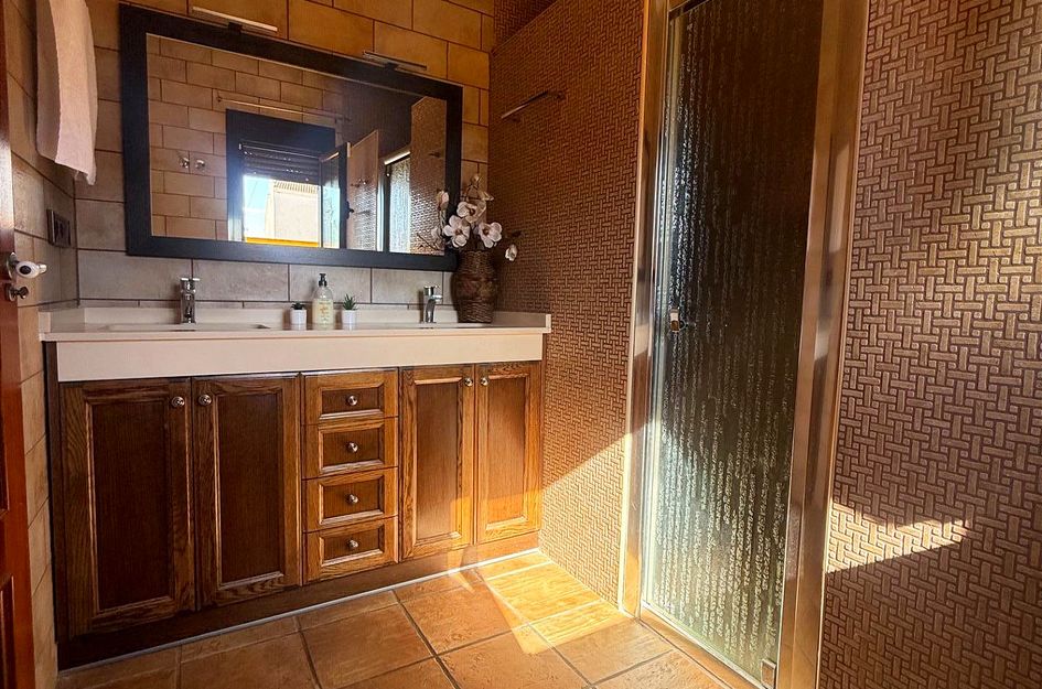 Huis in Jerónimo y Avileses