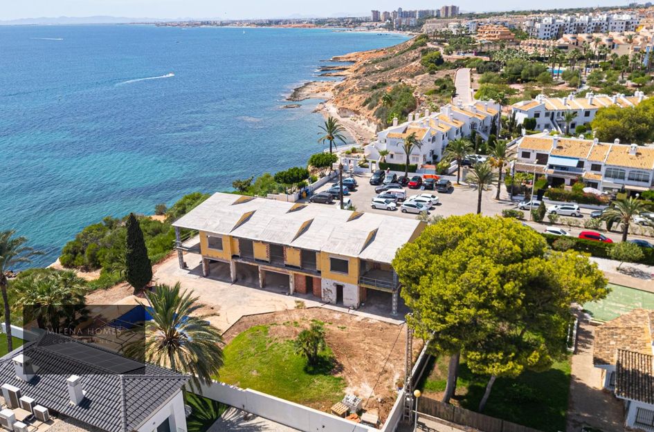 Villa in Cabo Roig