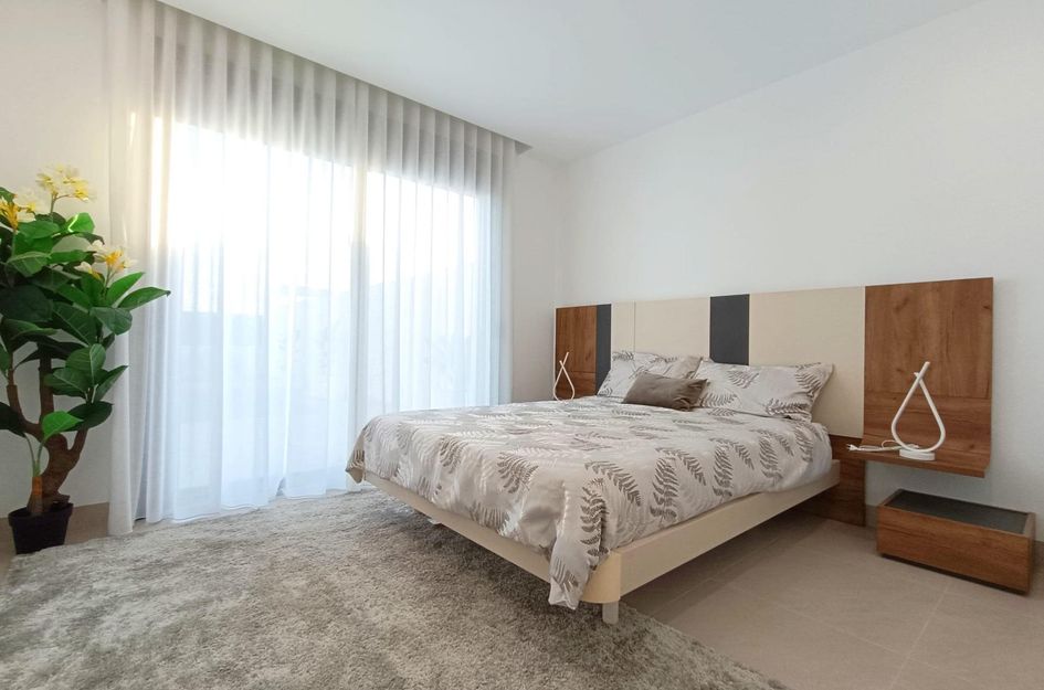 Halfvrijstaand in Benijófar