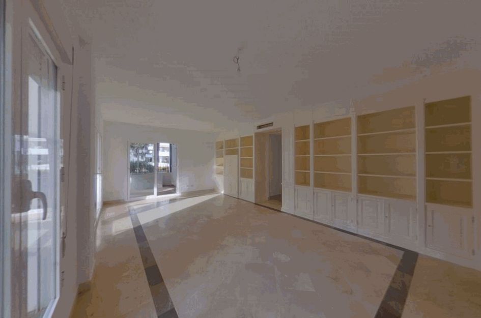 Appartement in Urbanización Puerto de Estepona