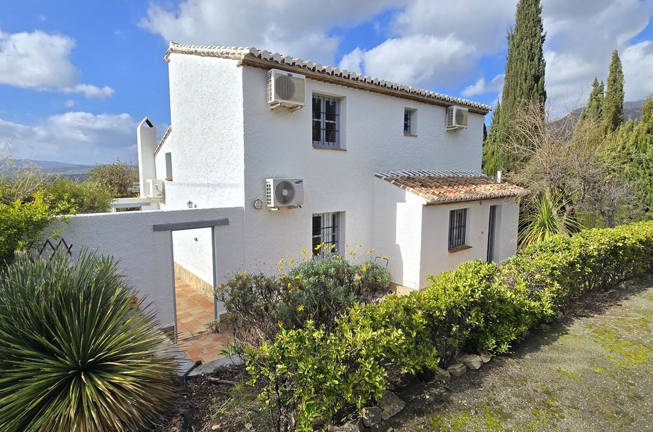 Villa in Alcaucín