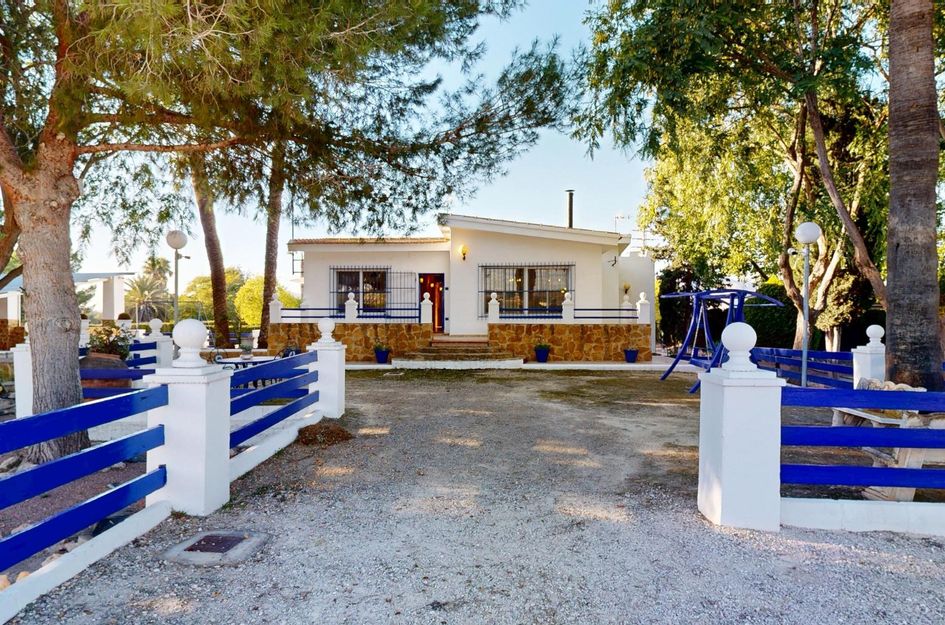 Villa in Villacosta