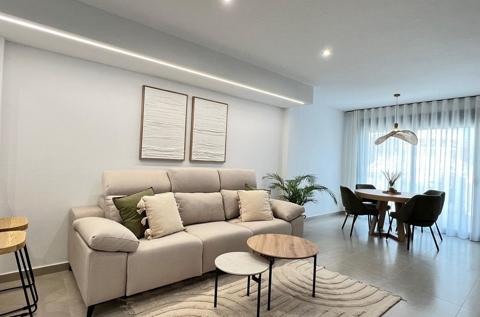 Halfvrijstaand in Benferri