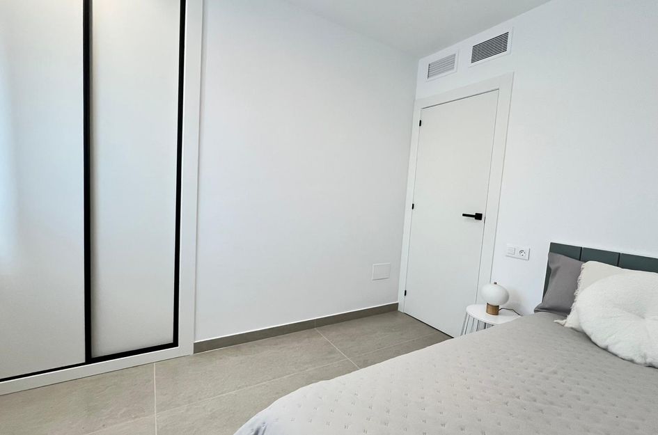 Halfvrijstaand in Benferri