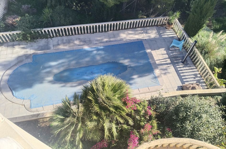 Villa in Cañadas de San Pedro