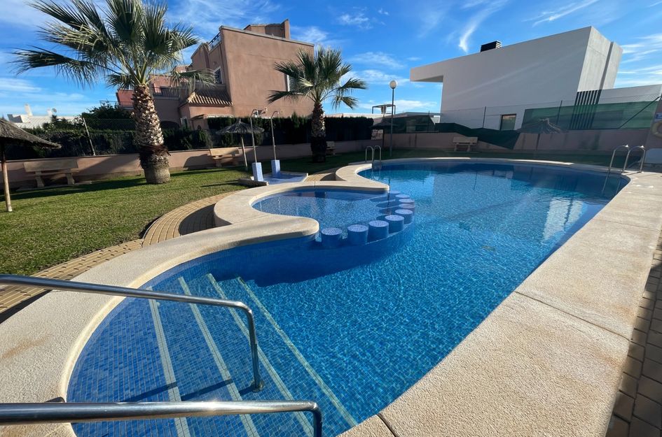 Huis in Los Montesinos