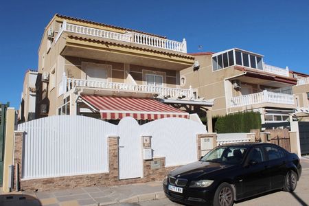 Villa in Torre de la Horadada