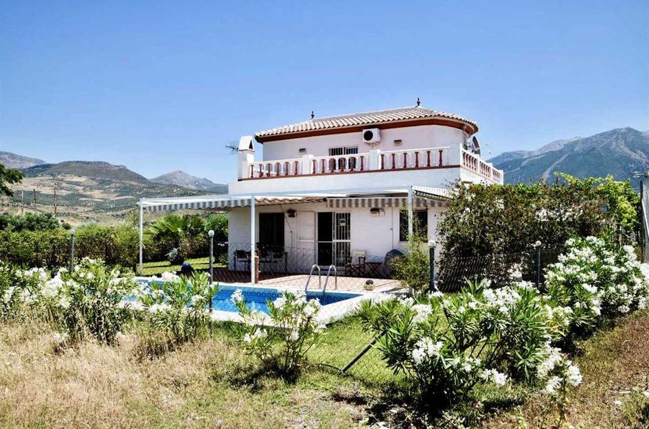 Villa in Viñuela